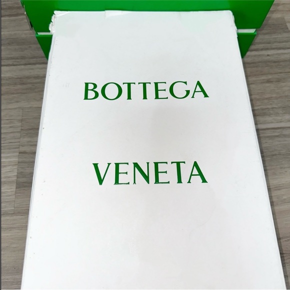 BOTTEGA VENETA Mini Jodie - Picture 4 of 12